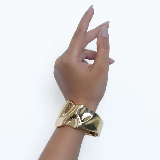 Crushed Texture Statement Bracelet 18K Gold Plated Anti Tarnish