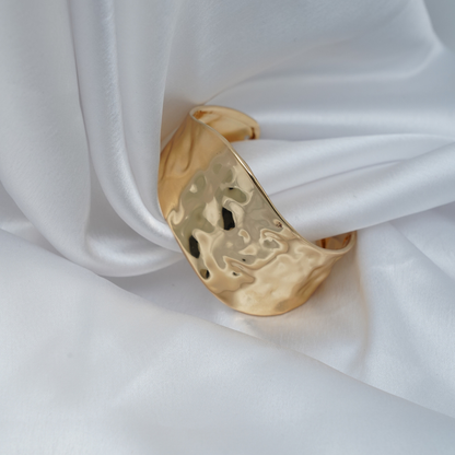 Molten Texture Cuff 18K Gold Plated Anti Tarnish