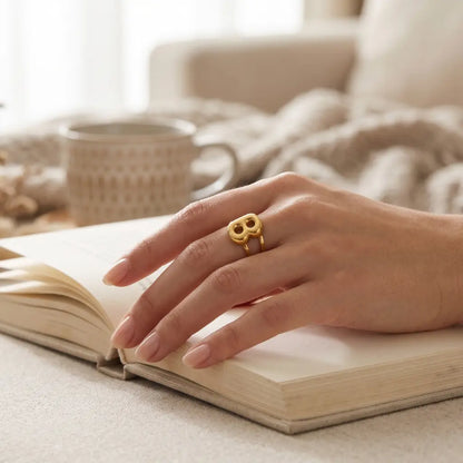 Puff Balloon Initial B Adjustable Ring 18K Gold Plated