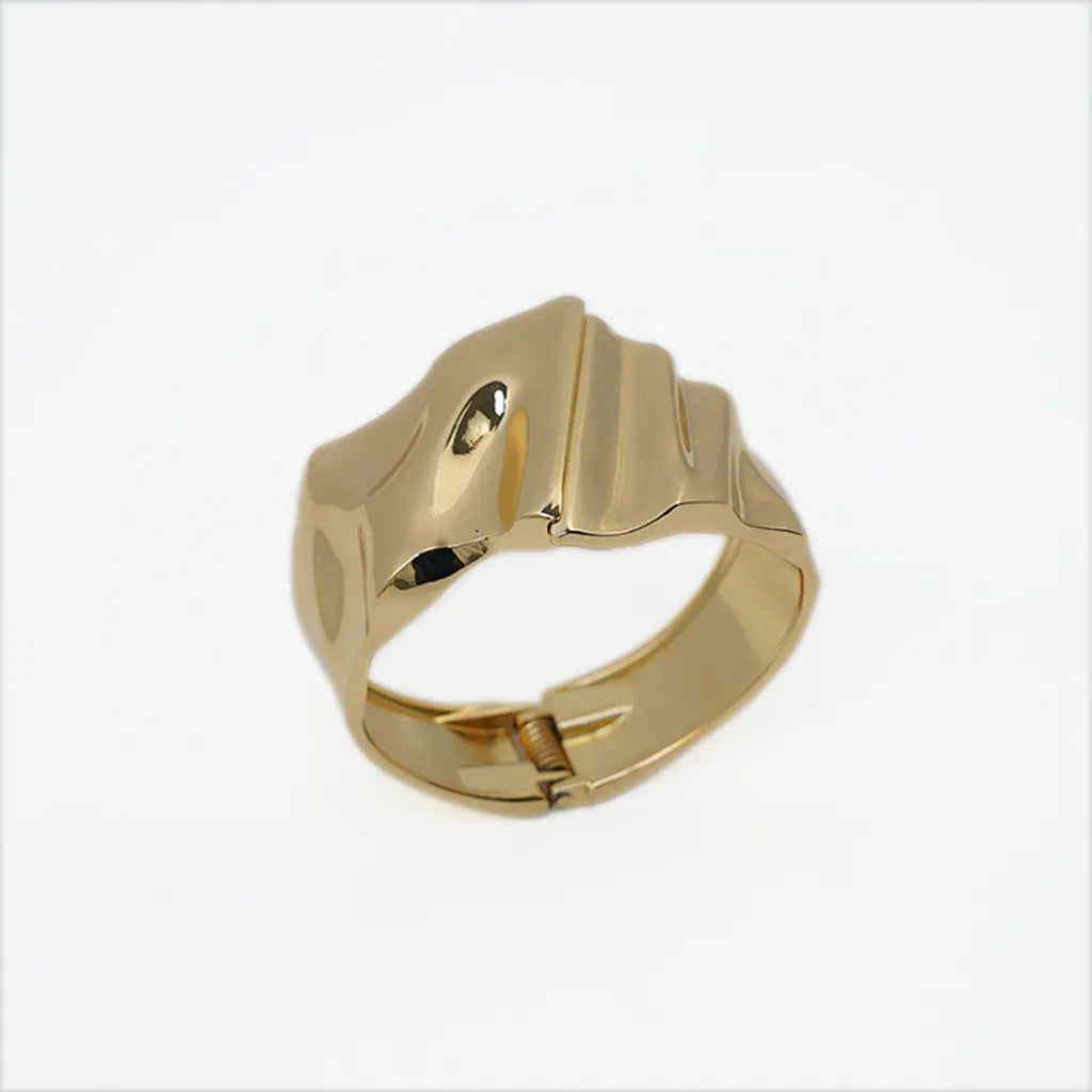 Crushed Texture Statement Bracelet 18K Gold Plated Anti Tarnish