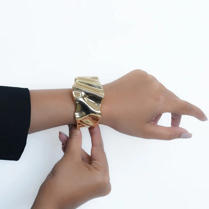 Crushed Texture Statement Bracelet 18K Gold Plated Anti Tarnish