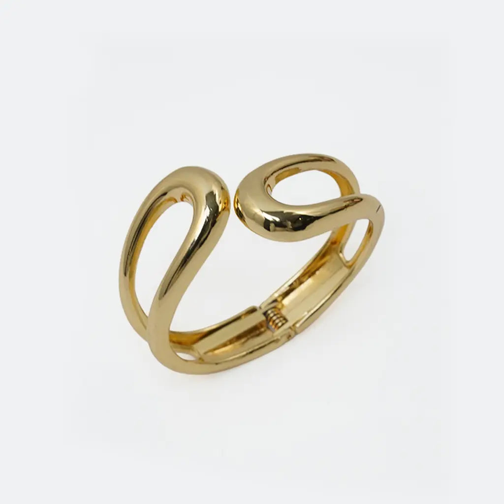 Fluid Loop Sculpt Bracelet 18K Gold Plated Anti Tarnish