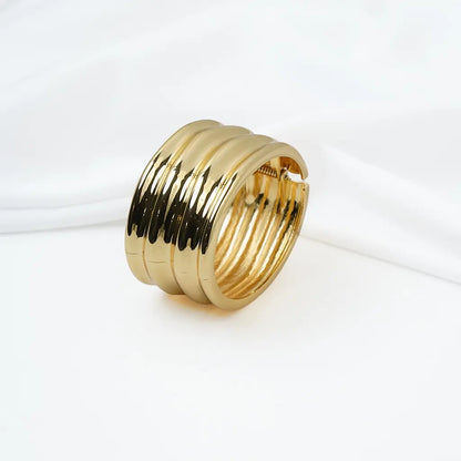 Triple Dome Bracelet 18K Gold Plated Anti Tarnish