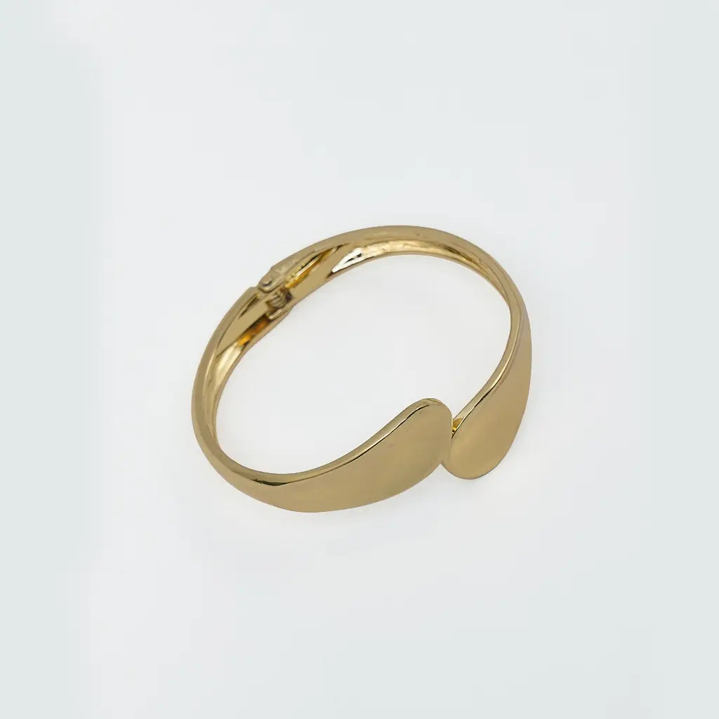 Liquid Curve Minimal Cuff 18K Gold Plated Anti Tarnish