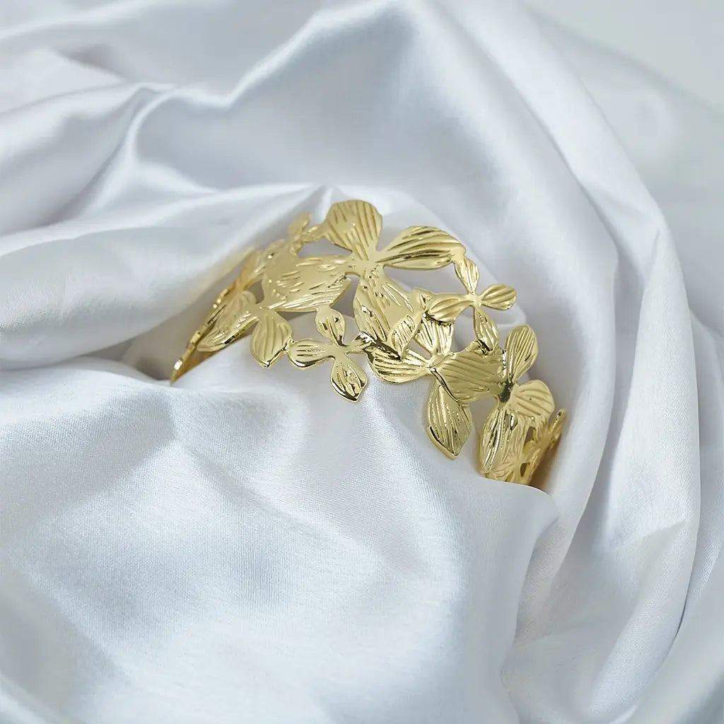 Floral Lace Cutwork Bracelet 18K Gold Plated Anti Tarnish