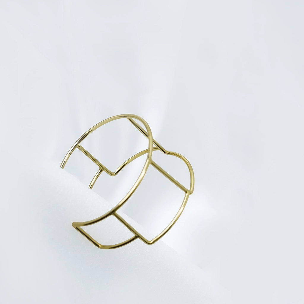 Brushed Contour Bracelet Satin 18K Gold Anti Tarnish