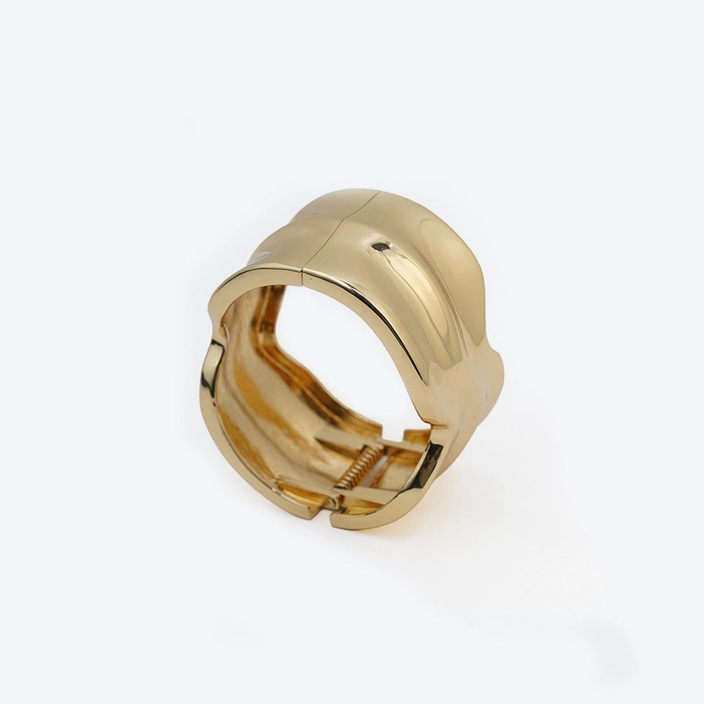 Wave Sculpt Bracelet 18K Gold Plated Anti Tarnish
