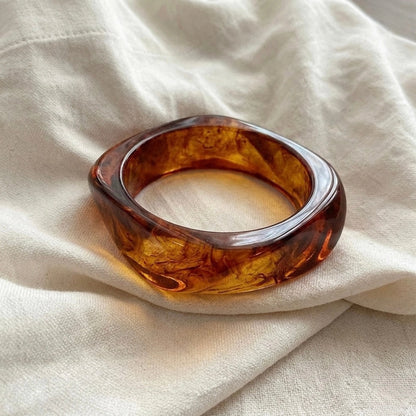 Amber Glow Ring Bangle