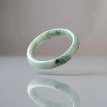 Pale Jade Slim Bangle