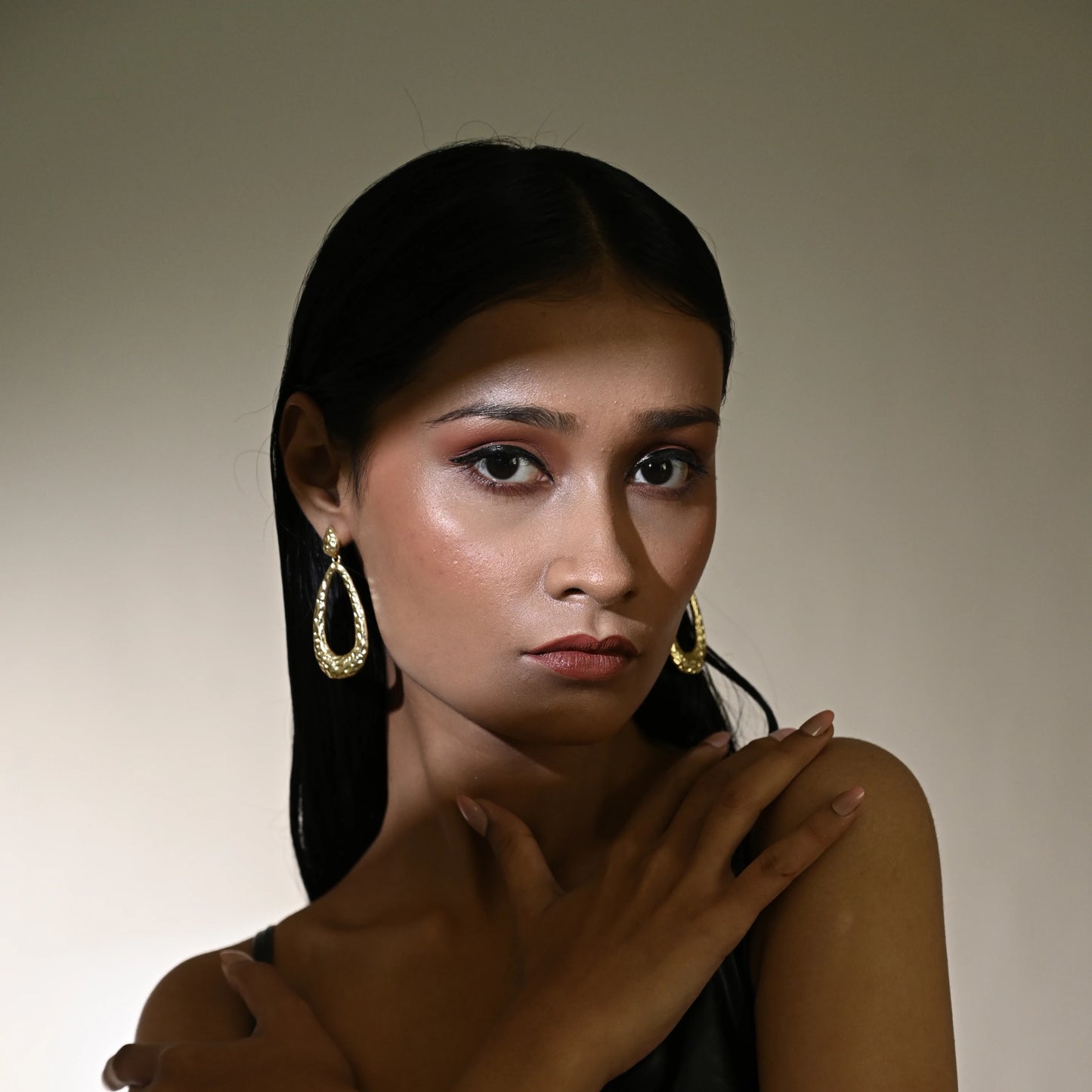 Hammered Gold Teardrop Statement Earrings
