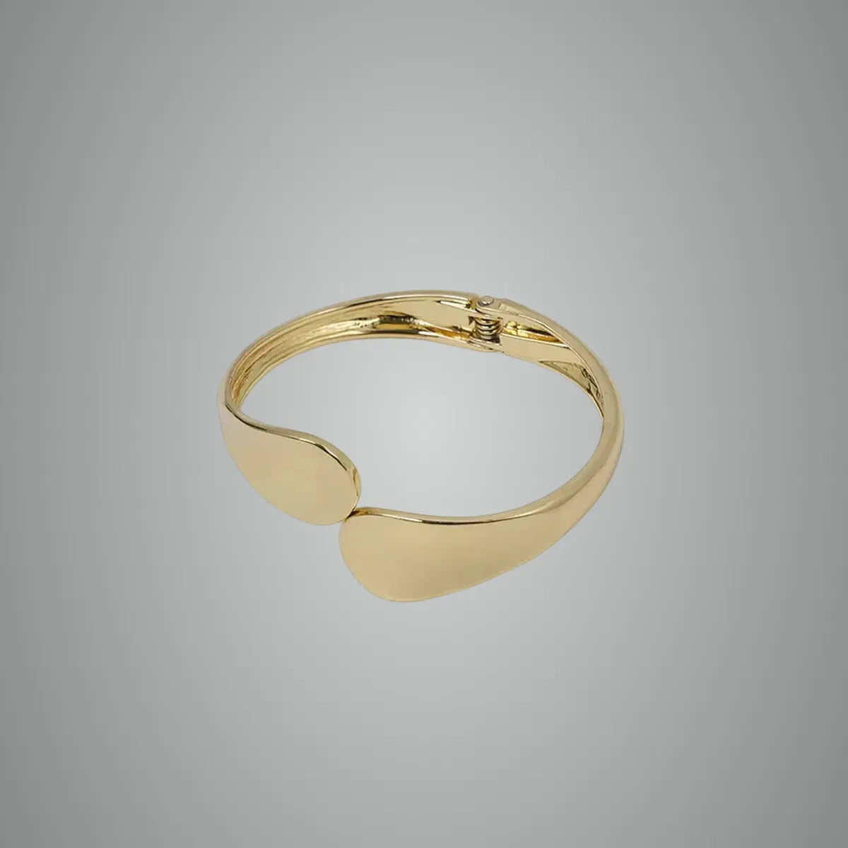 Liquid Curve Minimal Cuff 18K Gold Plated Anti Tarnish